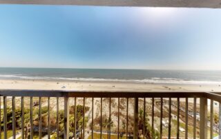 Willow Bay Oceanfront Room Balcony